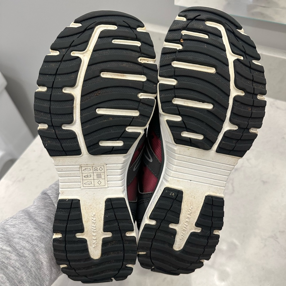 Skechers Gray and Pink Athletic Shoes - Picture 7 of 8